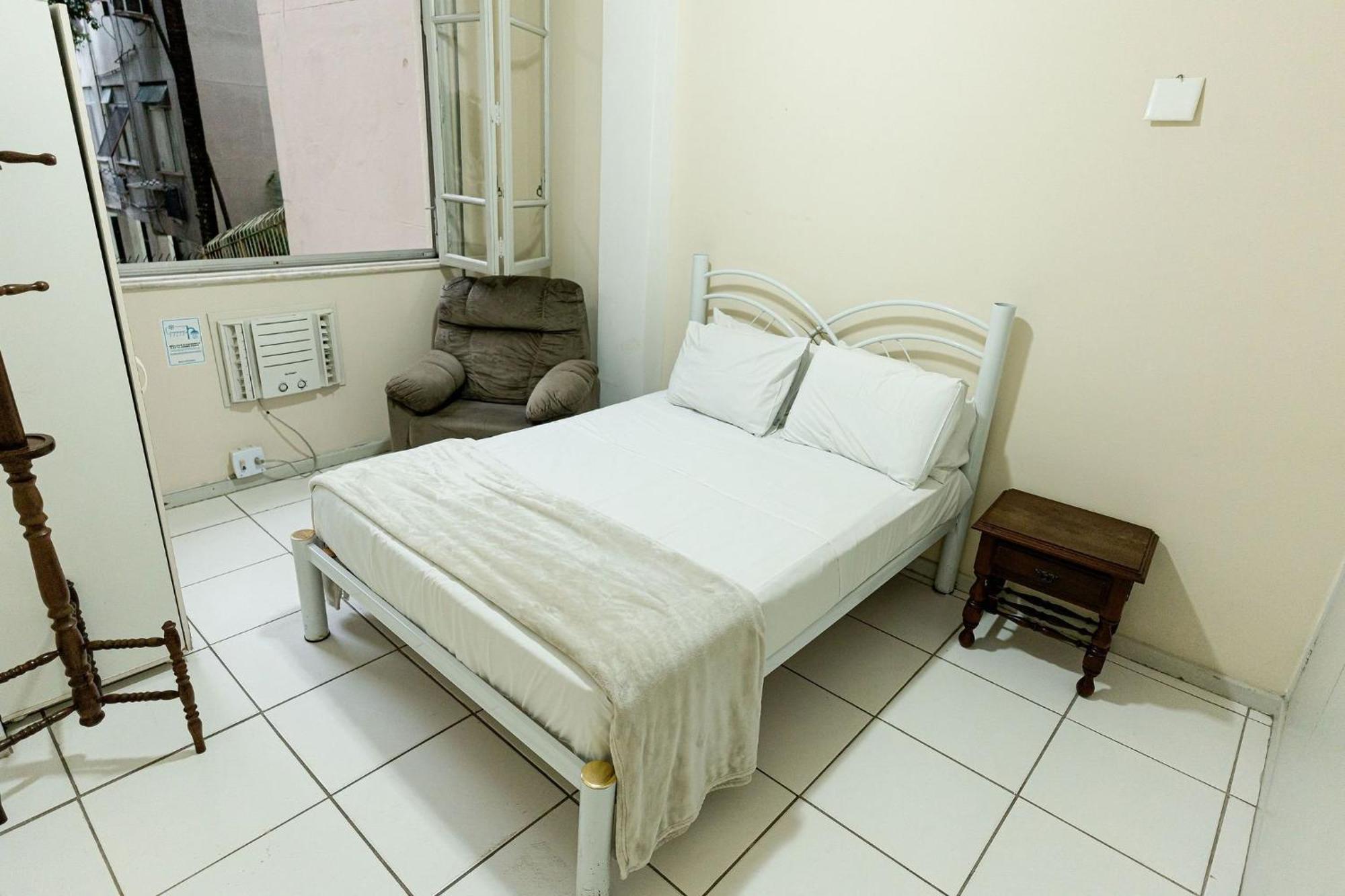 Apartamento Apto 3 Quartos Em Copacabana - A 500m Da *